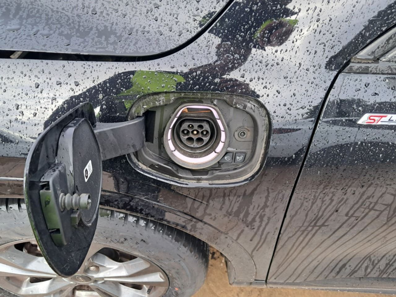 Ford Kuga STLine 2.5 Duratec PHEV 165kW Auto - foto 15