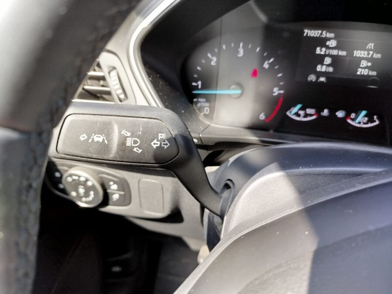 Ford Focus 1.5 Ecoblue 88kW Trend - foto 29