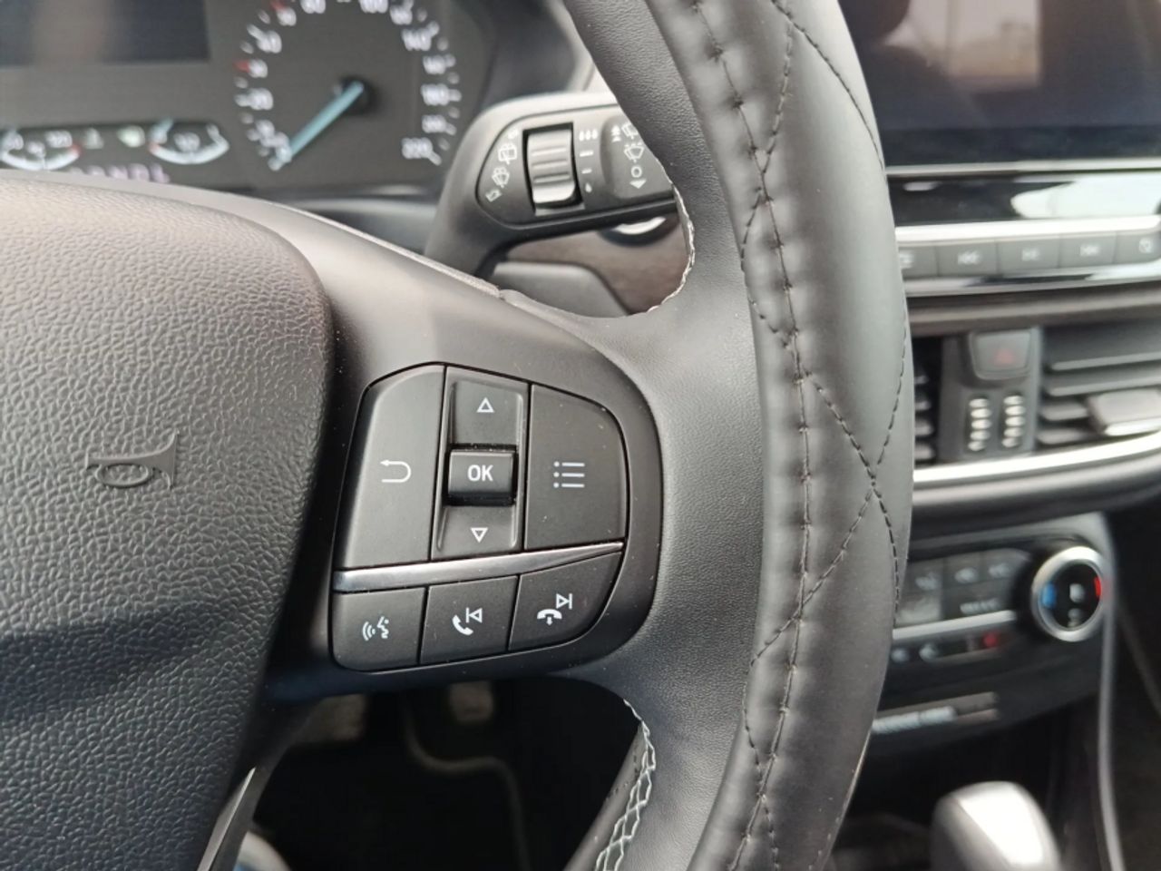 Ford Puma 1.0 EcoBoost 155cv Titanium X MHEV Auto - foto 17