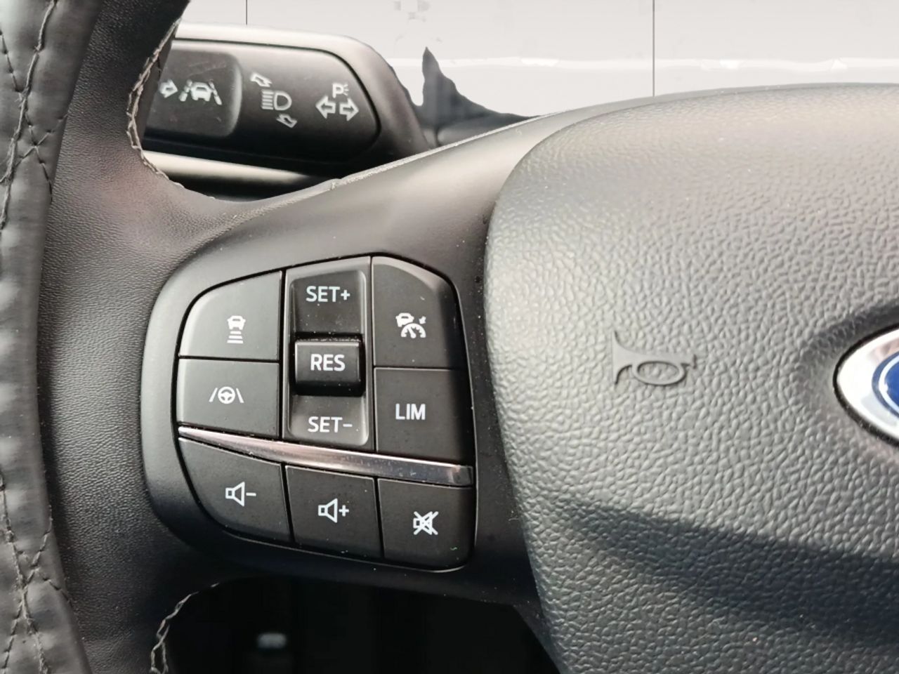 Ford Puma 1.0 EcoBoost 155cv Titanium X MHEV Auto - foto 16