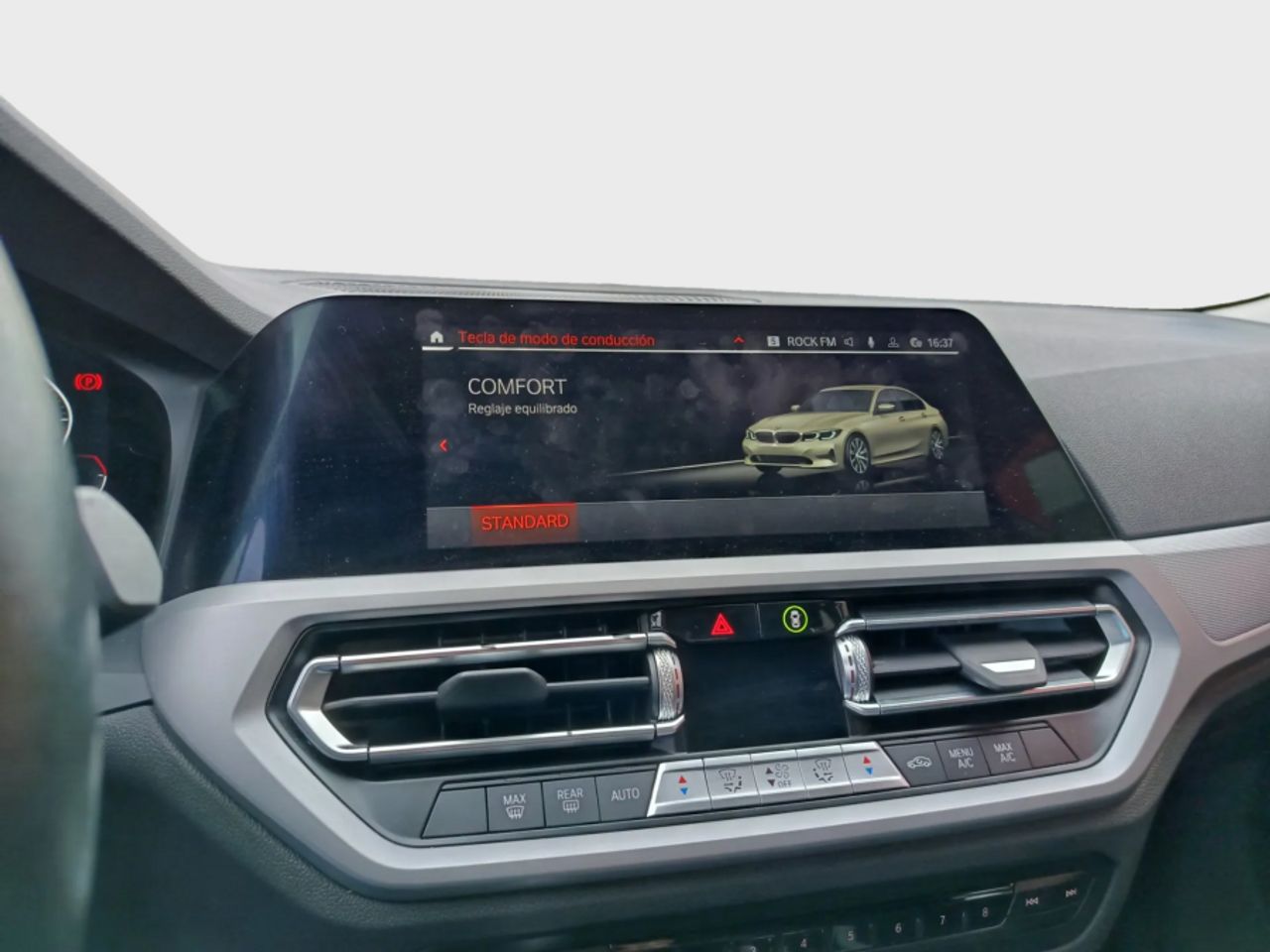 BMW Serie 3 318d Auto. - foto 12