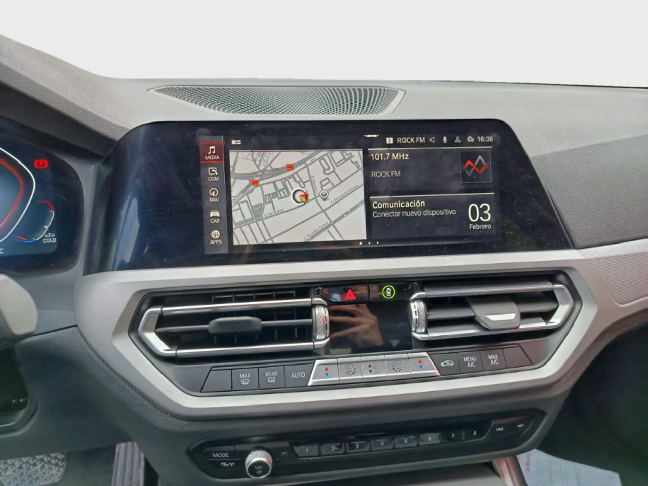 BMW Serie 3 318d Auto. - foto 21