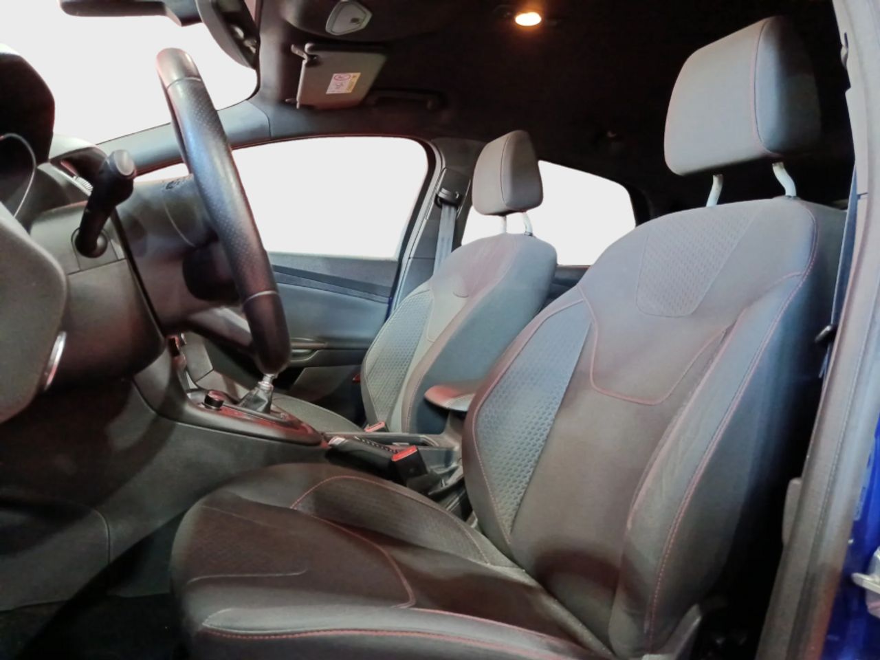 Ford Focus 1.0 Ecoboost SS 92kW 125CV STLine - foto 12