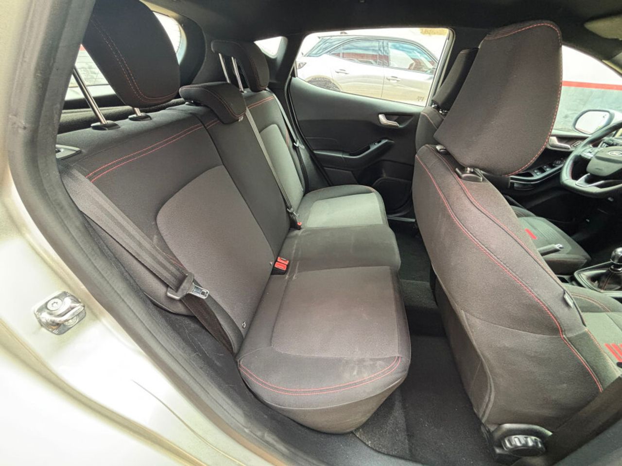 Ford Fiesta 1.0 EcoBoost MHEV 92kW125CV STLine 5p - foto 27