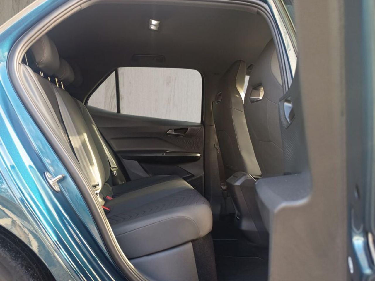 Cupra Born 150kW 204 CV 58kWh - foto 7