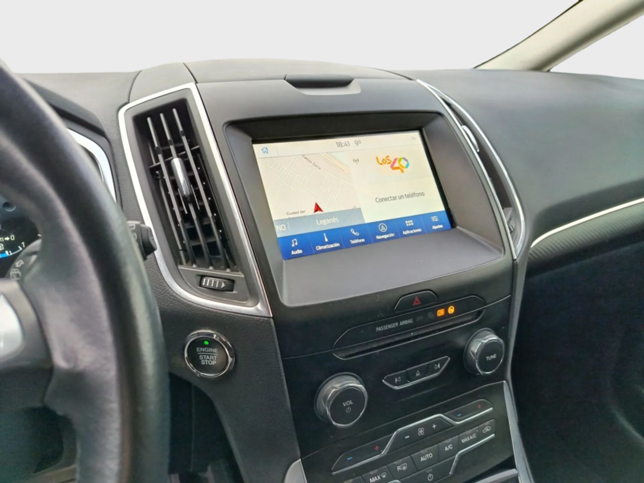 Ford S Max 2.5 Duratec Atkinson FHEV 140kW Titanium - foto 17