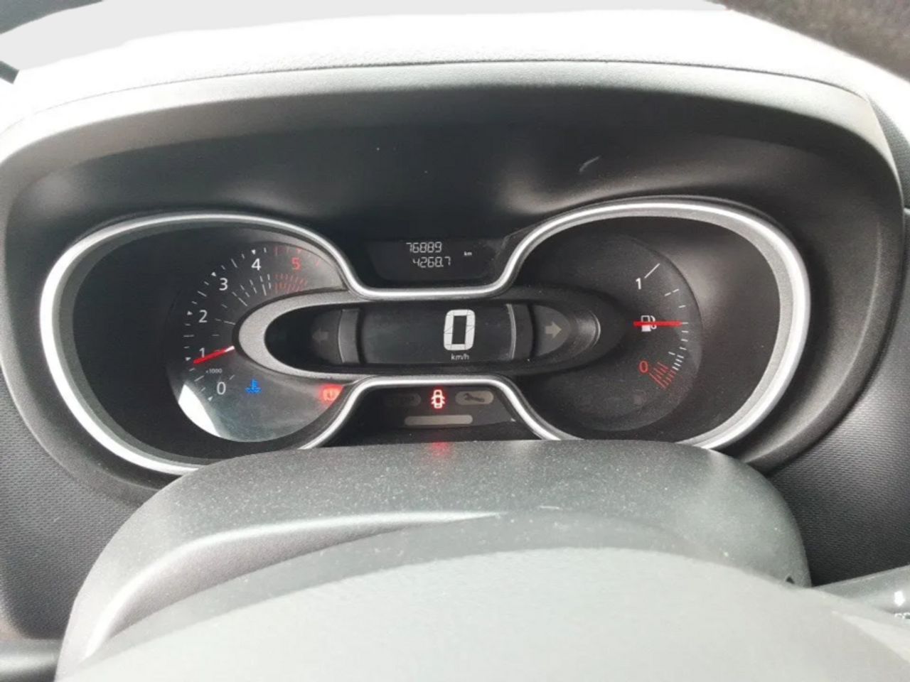 Renault Trafic Furgón 24 L1H1 Energy BluedCi 88km - foto 9