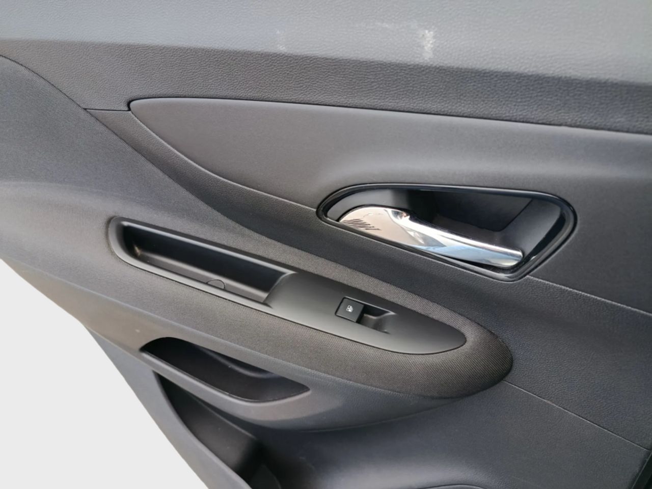 Opel Mokka X 1.6 CDTi 100kW 4X4 SS Selective - foto 27