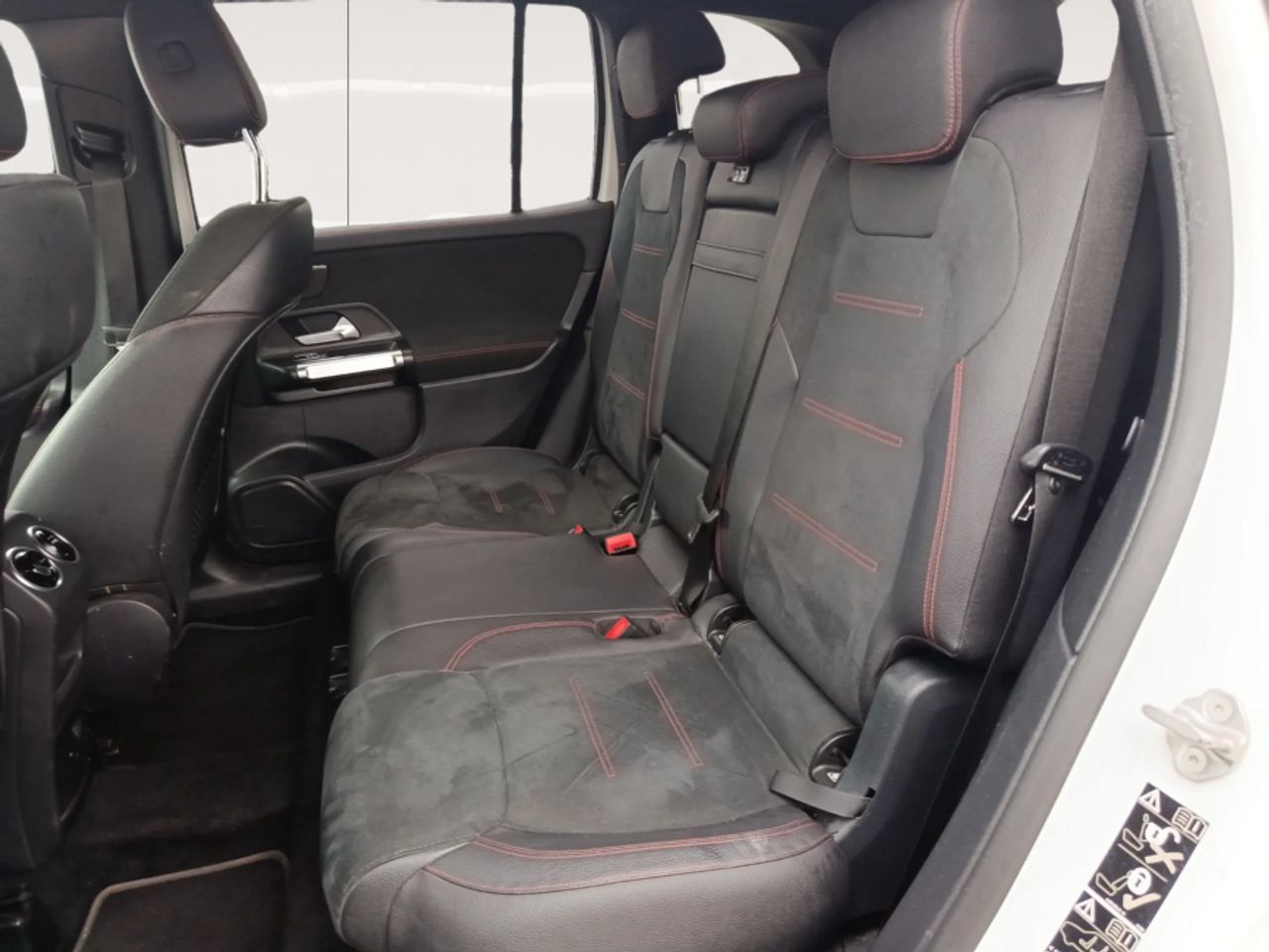 Mercedes Clase GLB 2.0 GLB 200 D DCT 110KW 150CV - foto 30