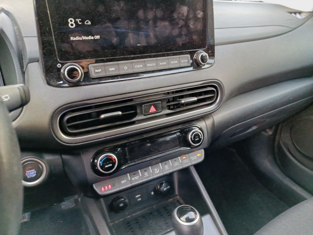 Hyundai Kona 1.6 GDI HEV Tecno 2C DCT - foto 11