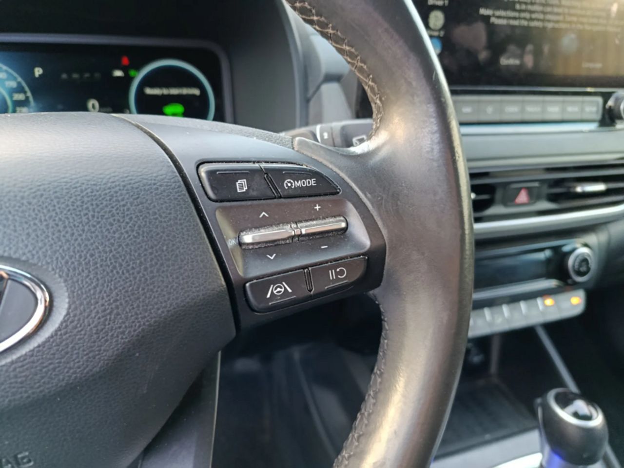 Hyundai Kona 1.6 GDI HEV Tecno 2C DCT - foto 27