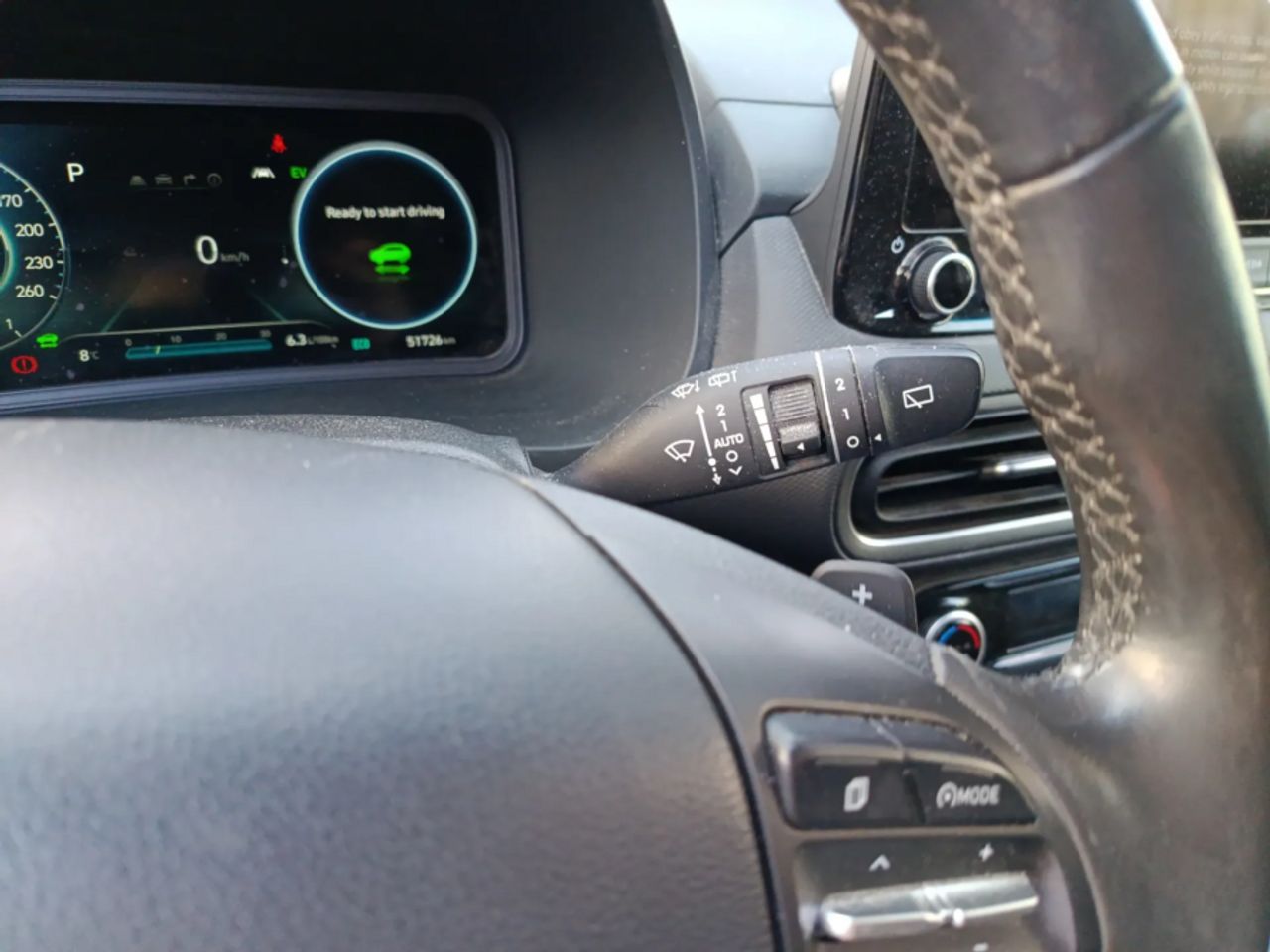 Hyundai Kona 1.6 GDI HEV Tecno 2C DCT - foto 28