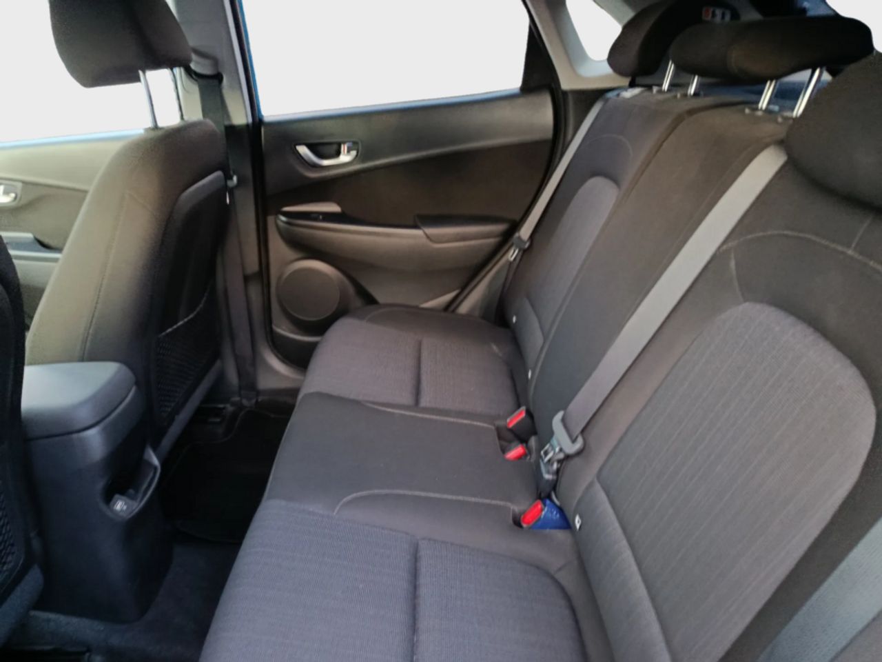 Hyundai Kona 1.6 GDI HEV Tecno 2C DCT - foto 18