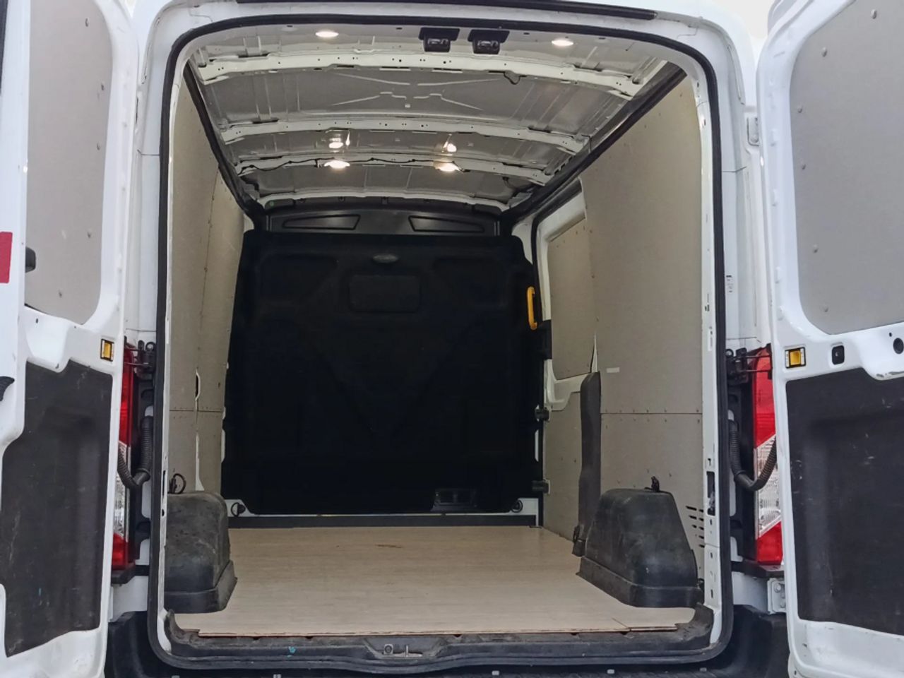 Ford Transit Custom Van 2.0 TDCI 96kW 340 L2 MHEV Trend - foto 9