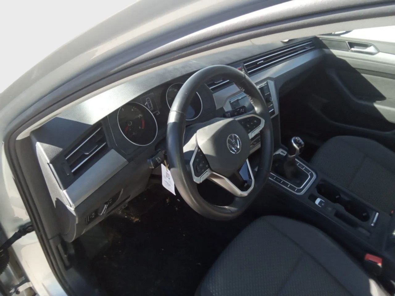 Volkswagen Passat Business 2.0 TDI 110kW (150CV) - foto 7