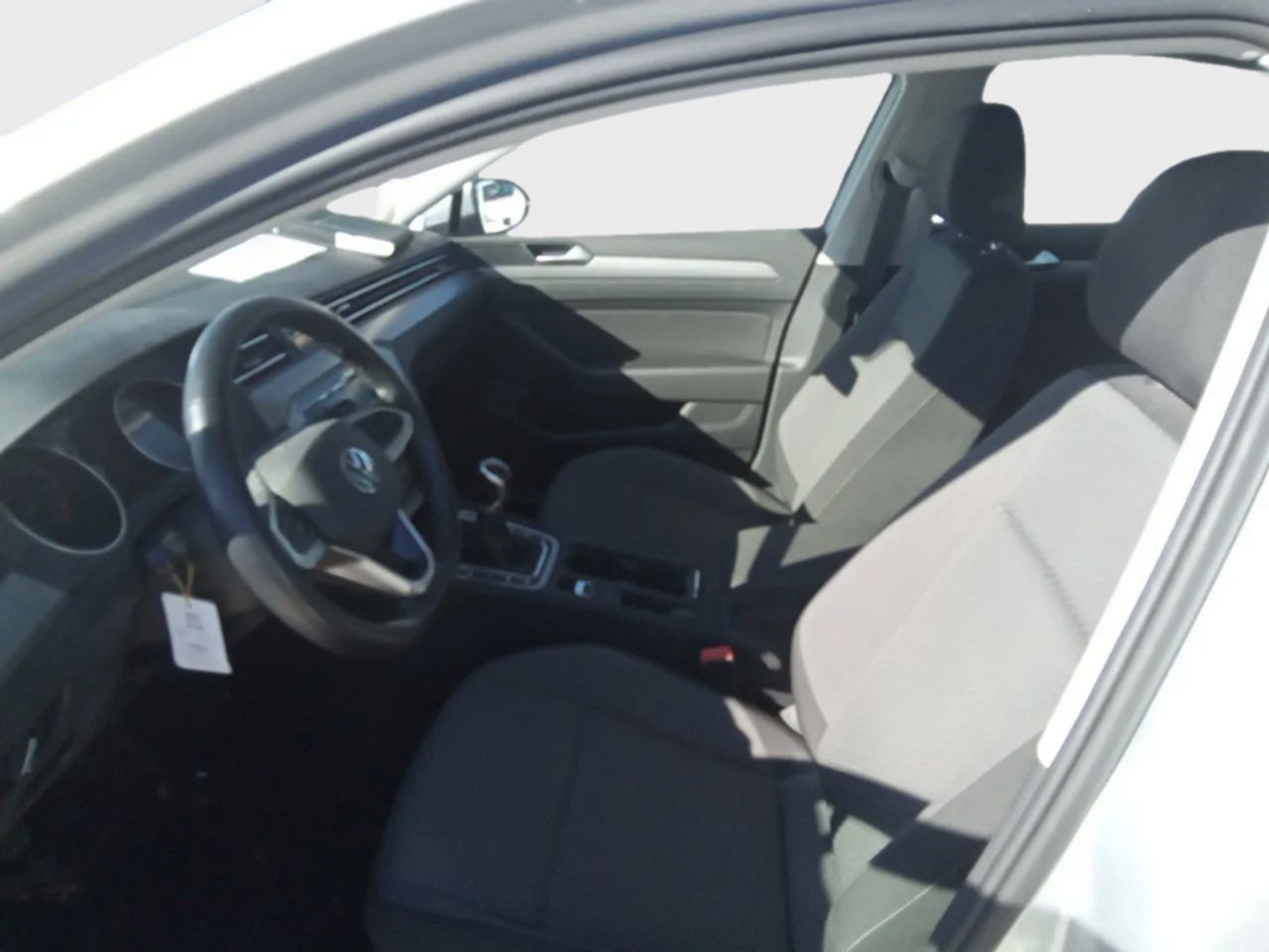 Volkswagen Passat Business 2.0 TDI 110kW (150CV) - foto 8