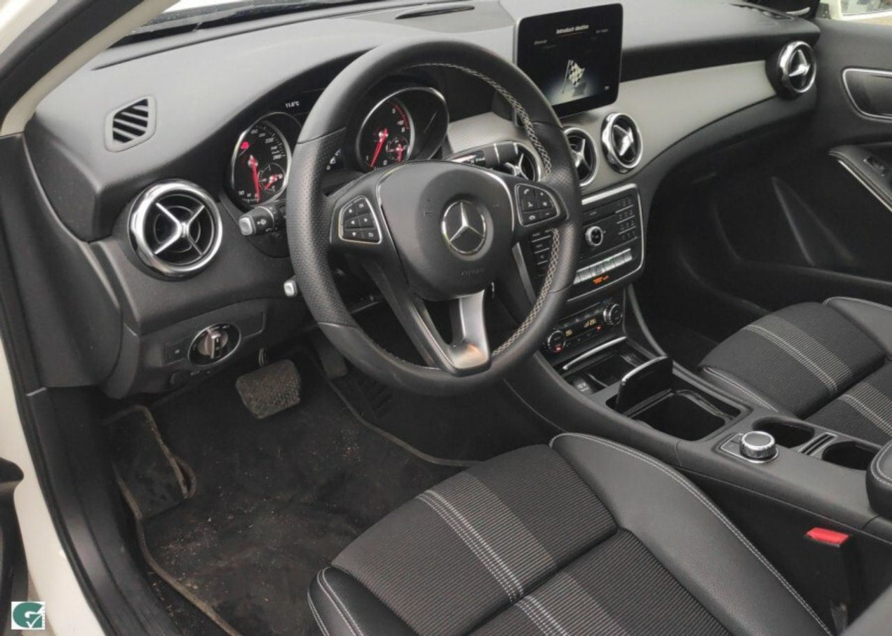 Mercedes GLA GLA 220 d - foto 10