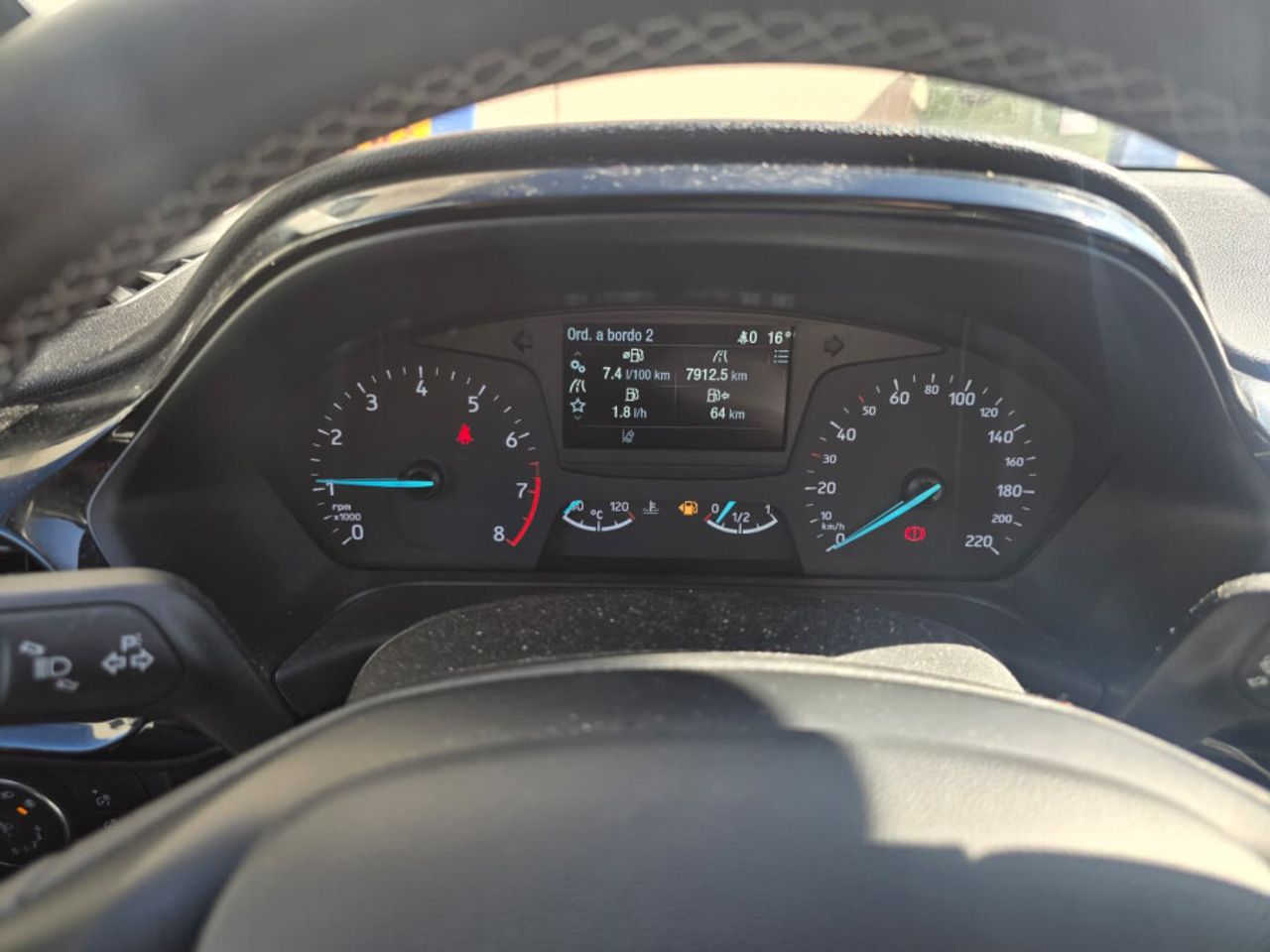 Ford Fiesta 1.0 EcoBoost 74kW Titanium SS 5p - foto 11