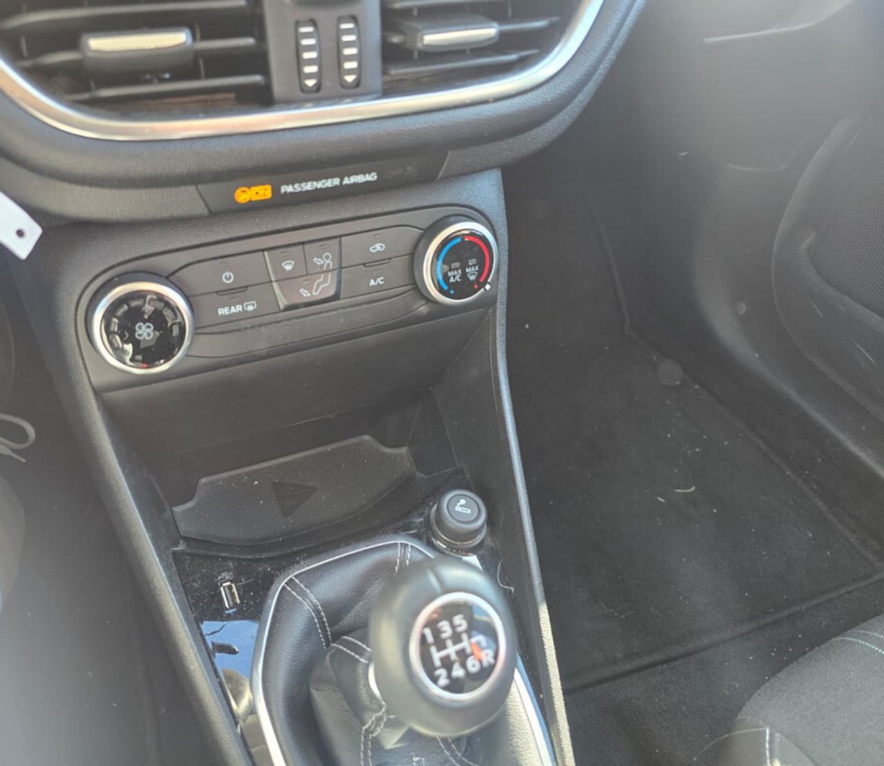 Ford Fiesta 1.0 EcoBoost 74kW Titanium SS 5p - foto 12