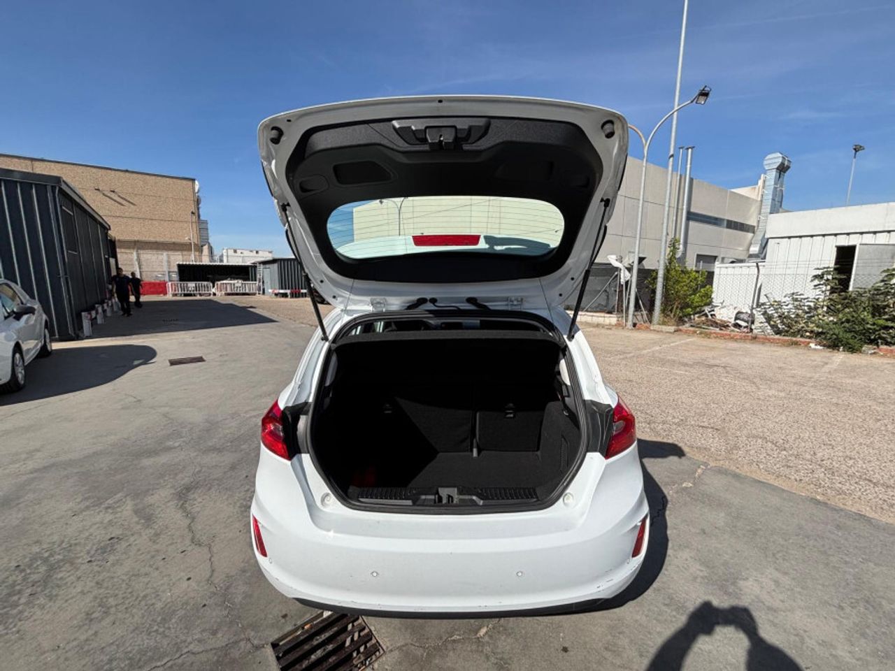 Ford Fiesta 1.5 TDCi 63kW 85CV Trend 5p - foto 37