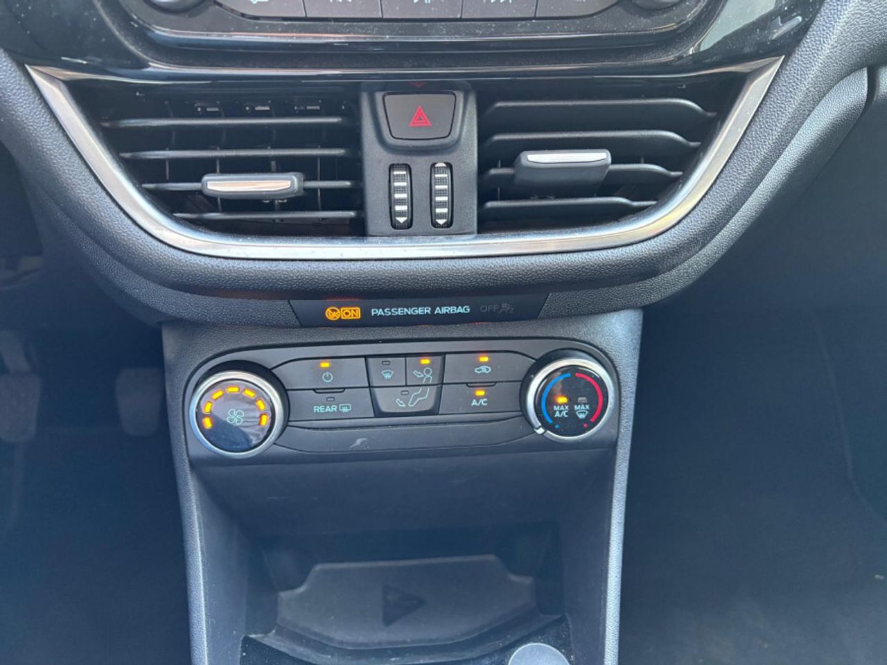 Ford Fiesta 1.5 TDCi 63kW 85CV Trend 5p - foto 27