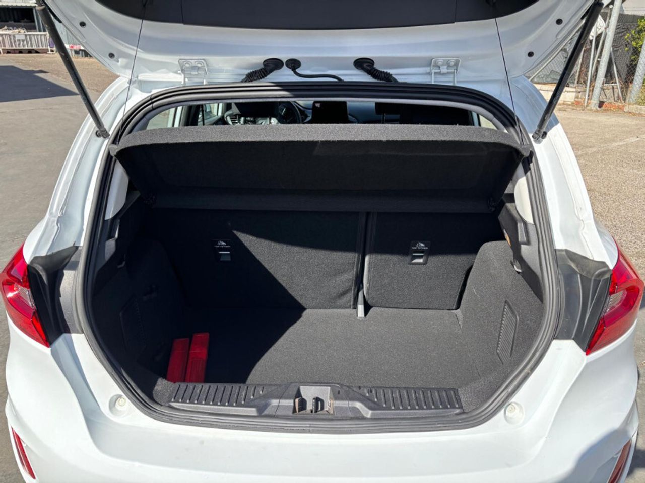 Ford Fiesta 1.5 TDCi 63kW 85CV Trend 5p - foto 36