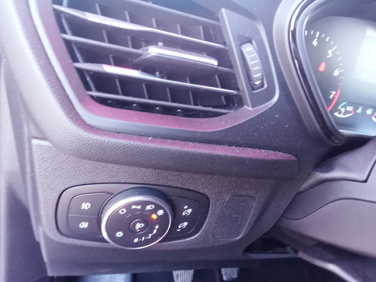 Ford Focus 1.0 Ecoboost MHEV 92kW STLine - foto 28