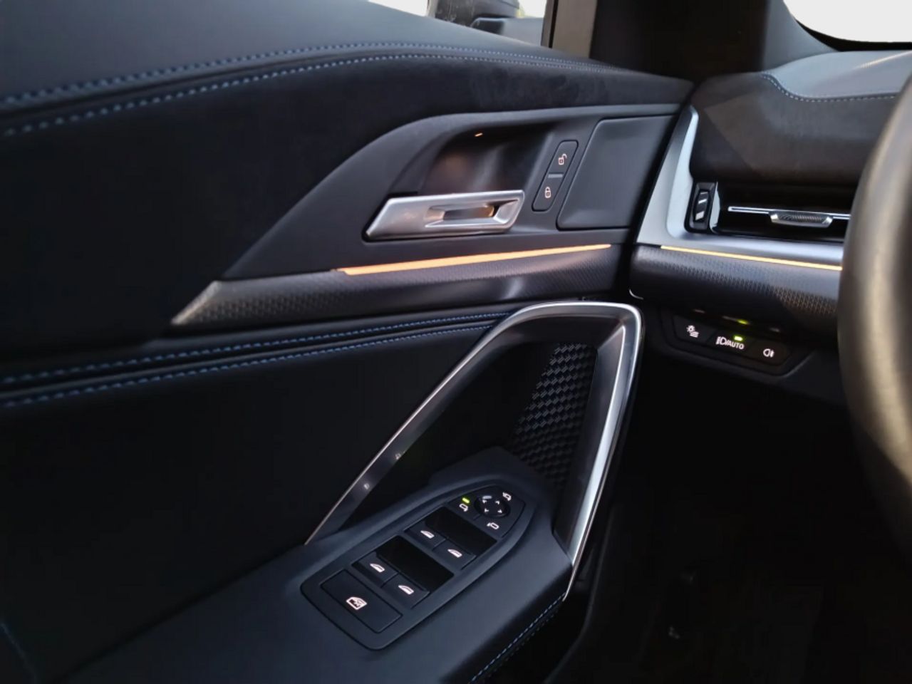 BMW X2 sDrive18d - foto 12