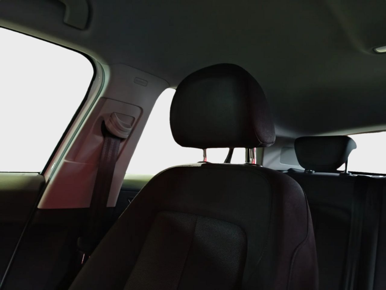 Audi Q2 30 TDI 85kW 116CV - foto 21