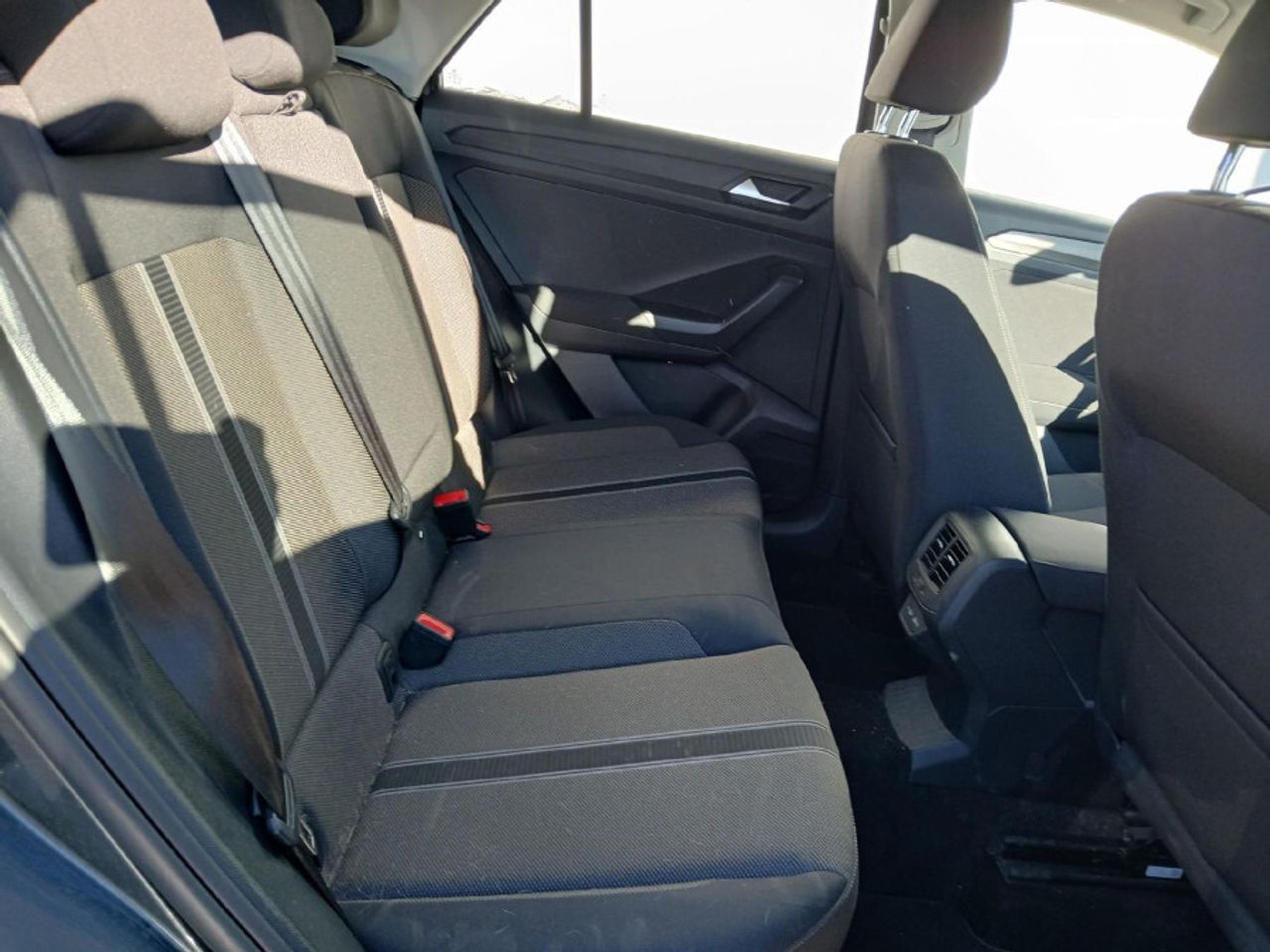 Volkswagen T-Roc Advance 2.0 TDI 110kW 150CV - foto 7