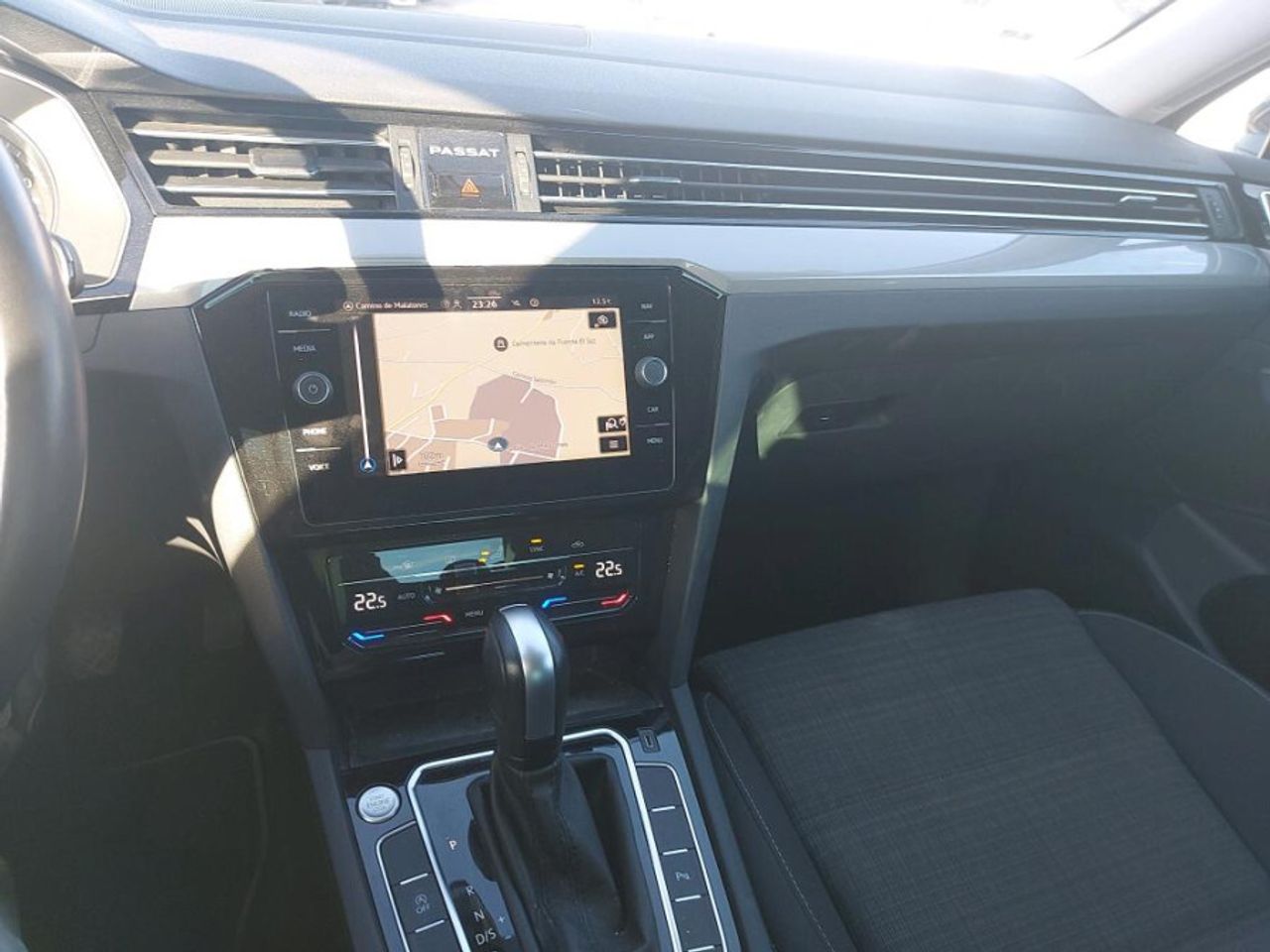 Volkswagen Passat Executive 1.5 TSI 110kW 150CV DSG - foto 9