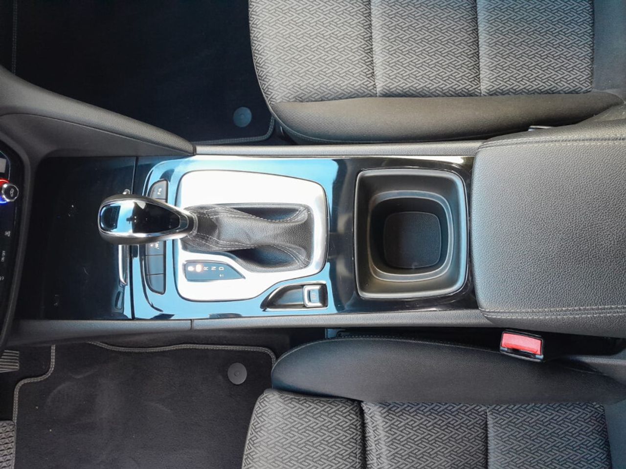 Opel Insignia GS 1.6 CDTi 100kW TD Selective Pro Auto - foto 14