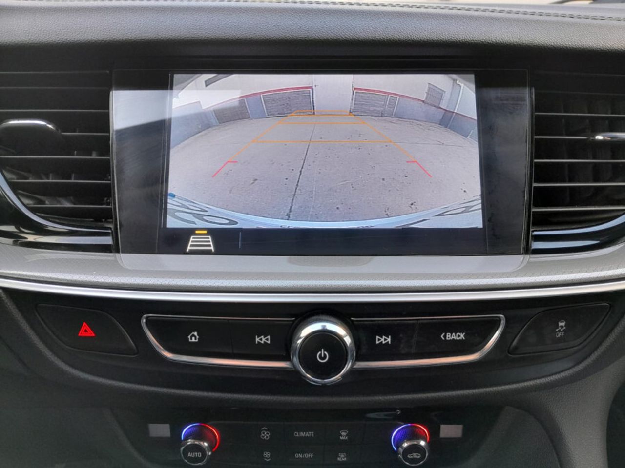 Opel Insignia GS 1.6 CDTi 100kW TD Selective Pro Auto - foto 24