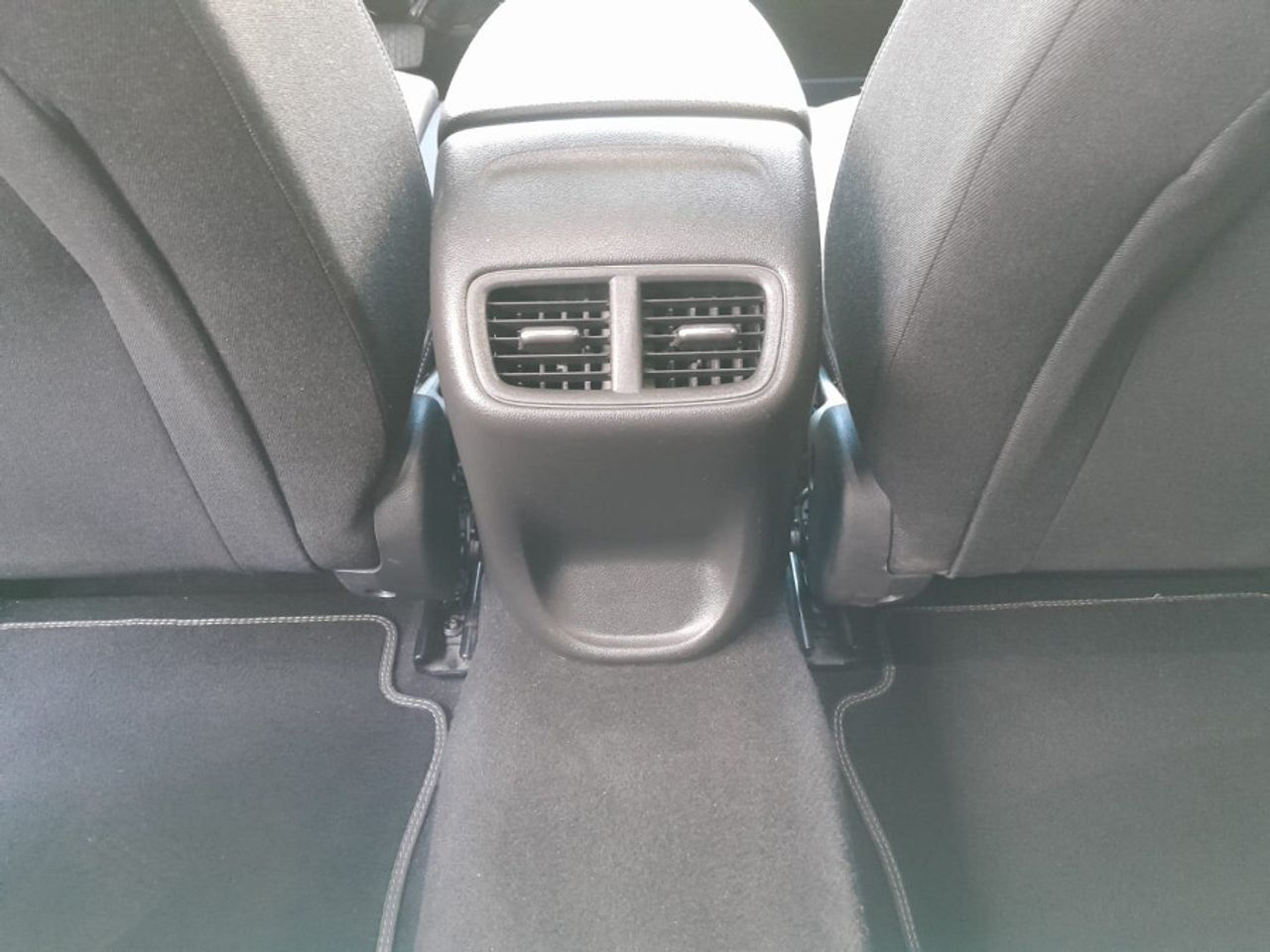 Opel Insignia GS 1.6 CDTi 100kW TD Selective Pro Auto - foto 16