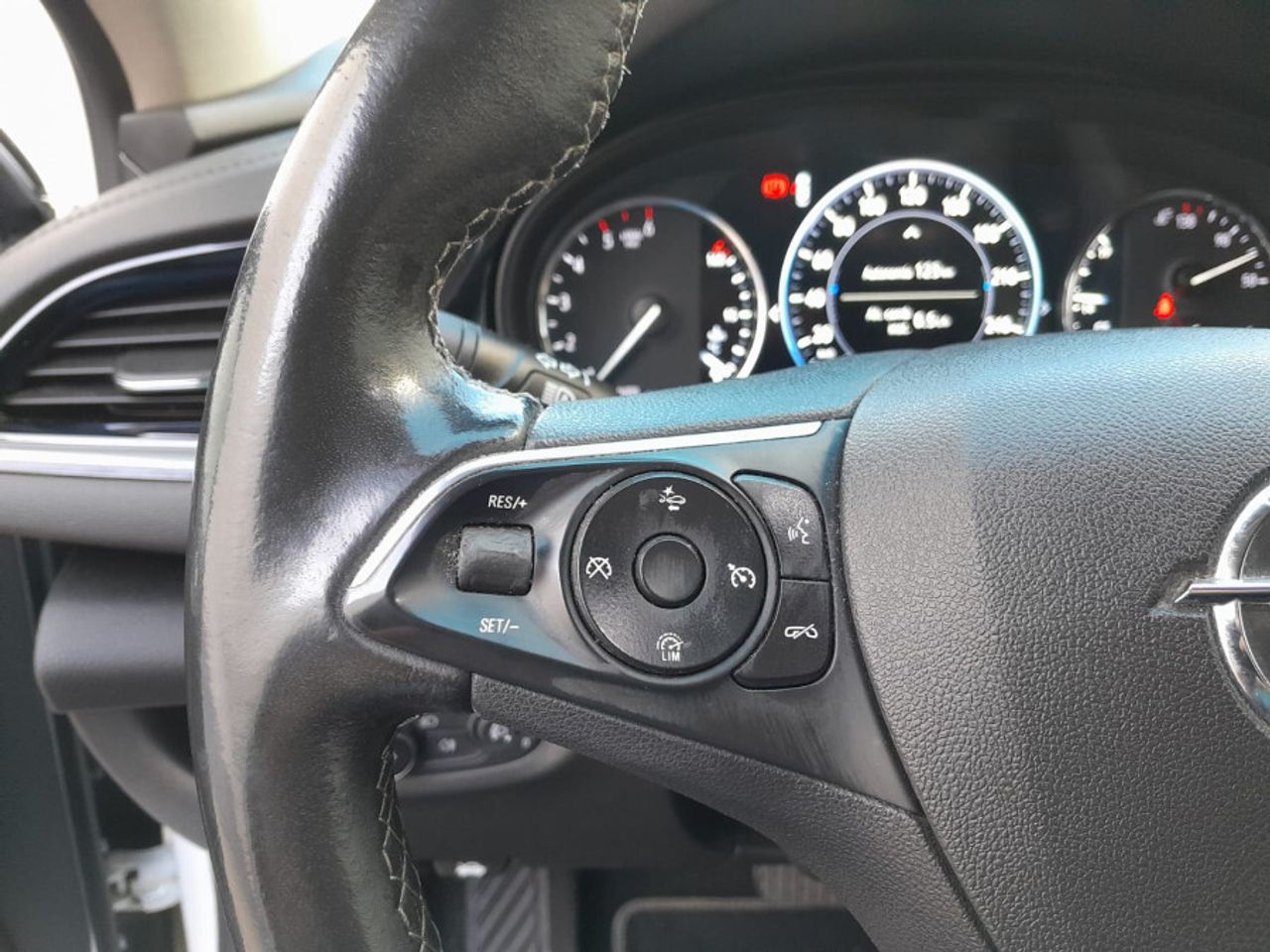 Opel Insignia GS 1.6 CDTi 100kW TD Selective Pro Auto - foto 26