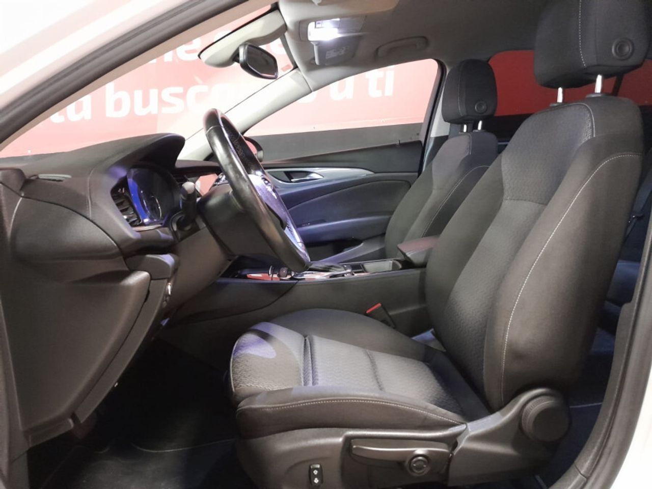 Opel Insignia GS 1.6 CDTi 100kW TD Selective Pro Auto - foto 20