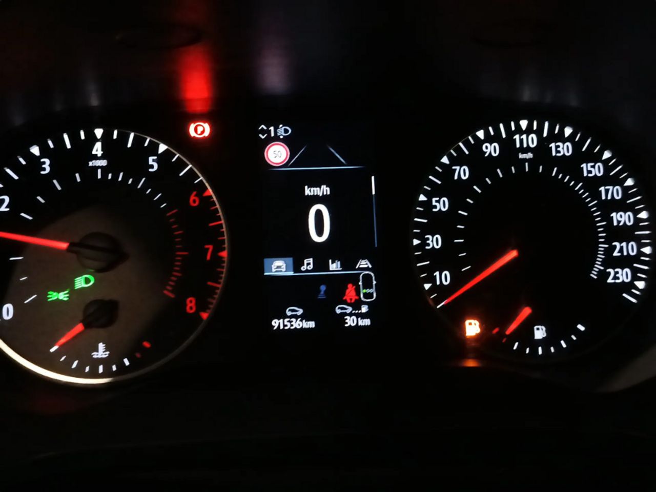 Renault Captur Intens TCe 90 - foto 17