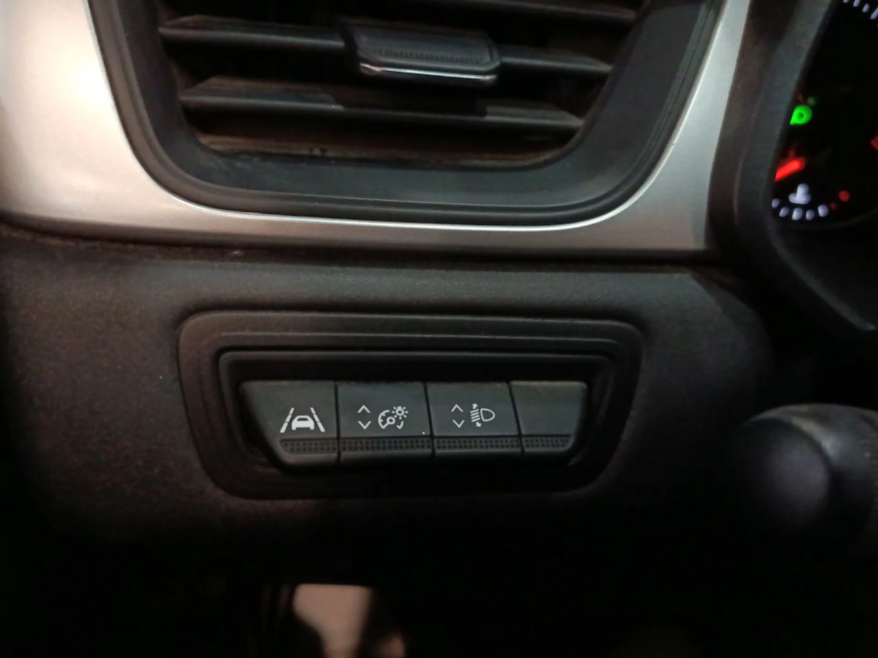 Renault Captur Intens TCe 90 - foto 24