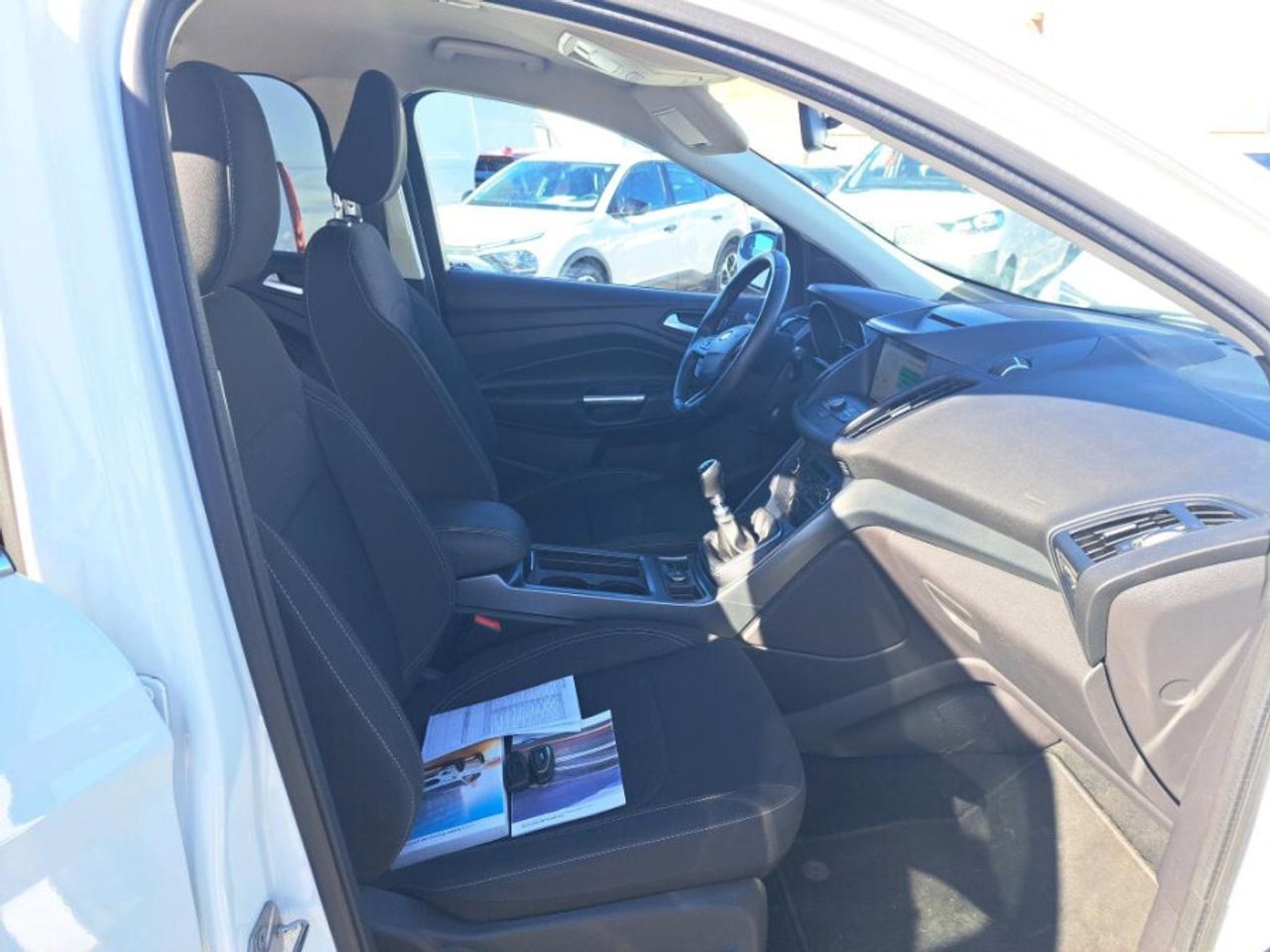 Ford Kuga 1.5 EcoBoost 88kW 4x2 Trend - foto 6