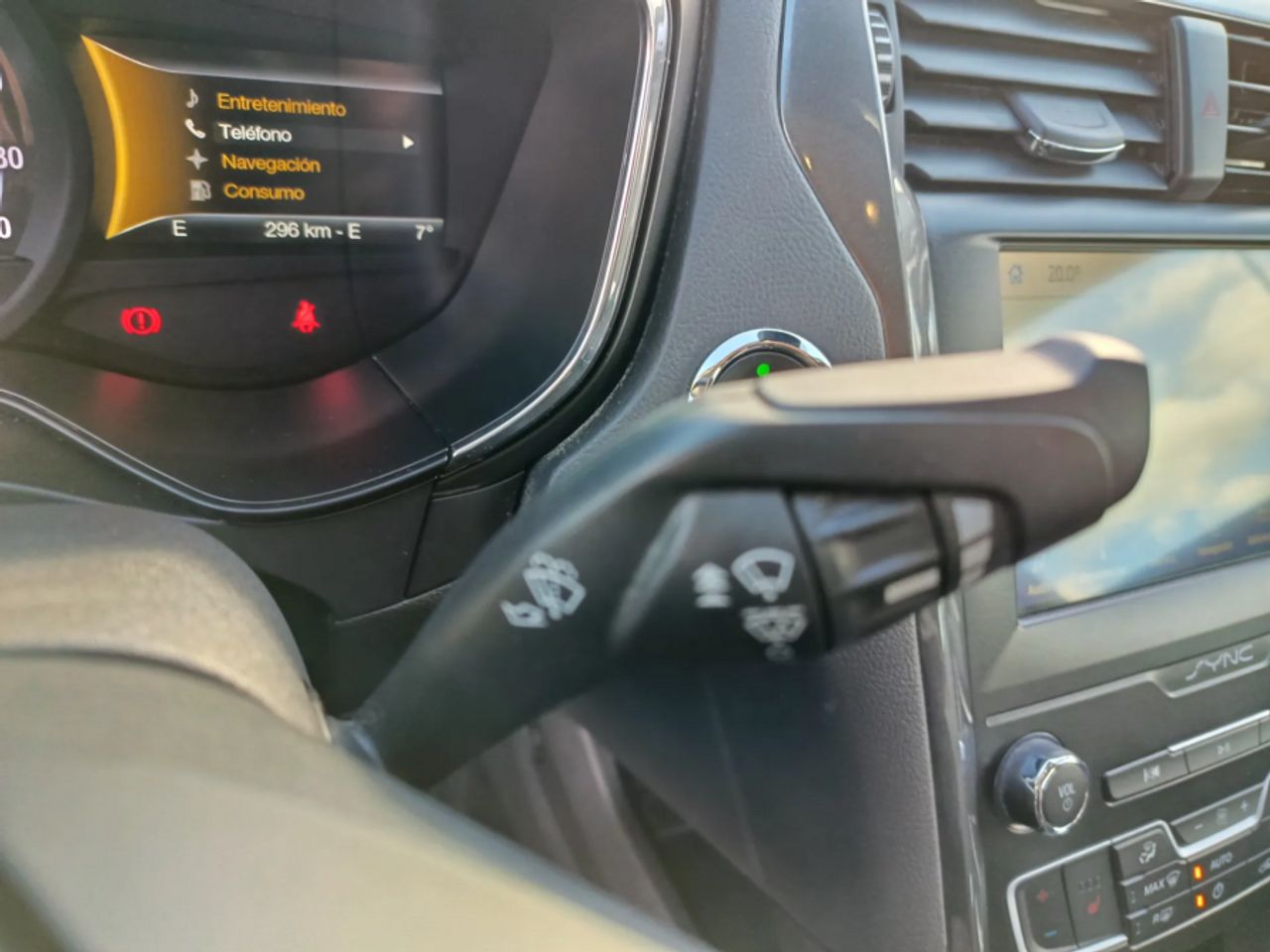 Ford Mondeo 2.0 Hibrido 138kW187CV Titanium HEV AT - foto 18