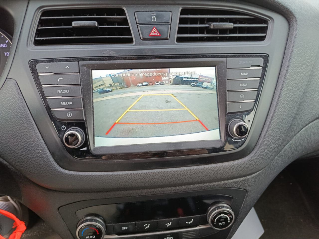 Hyundai i20 1.0 TGDI 74kW 100CV Tecno - foto 20