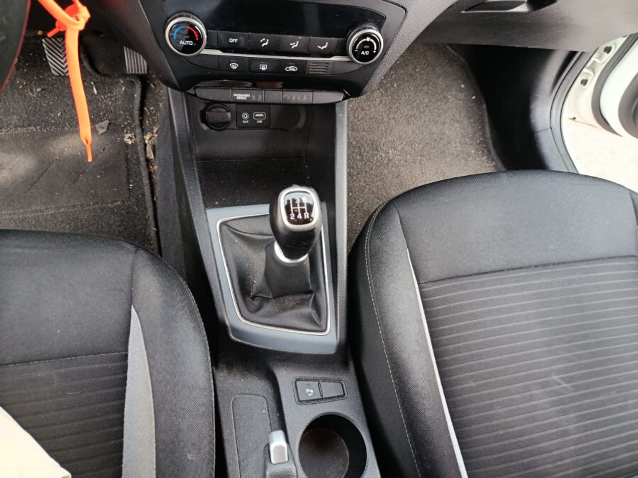 Hyundai i20 1.0 TGDI 74kW 100CV Tecno - foto 17