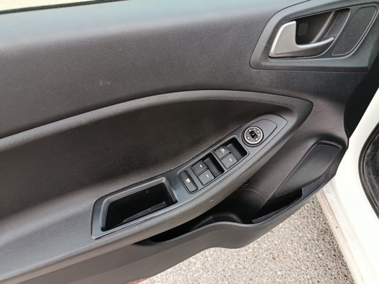 Hyundai i20 1.0 TGDI 74kW 100CV Tecno - foto 19