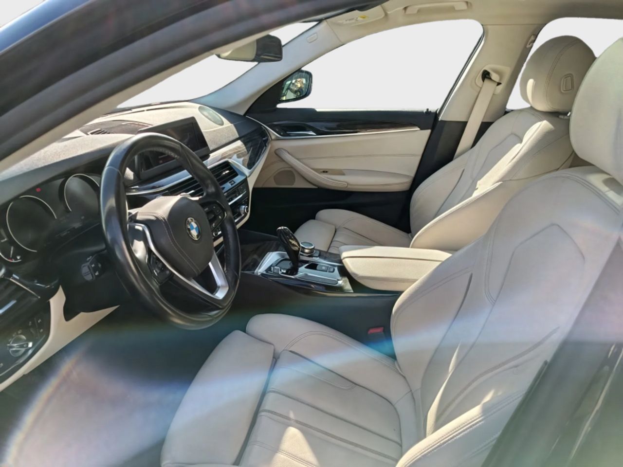 BMW Serie 5 520D - foto 27