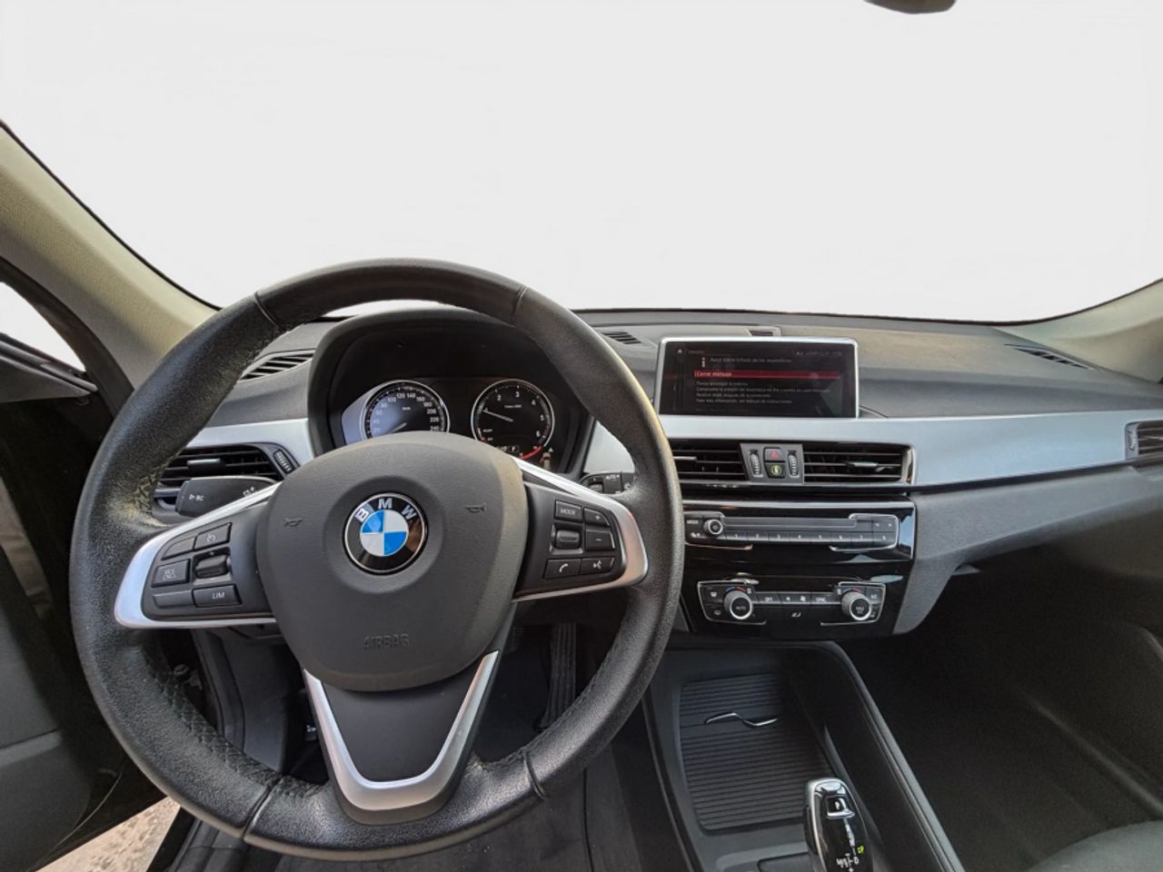 BMW X1 sDrive16d - foto 17