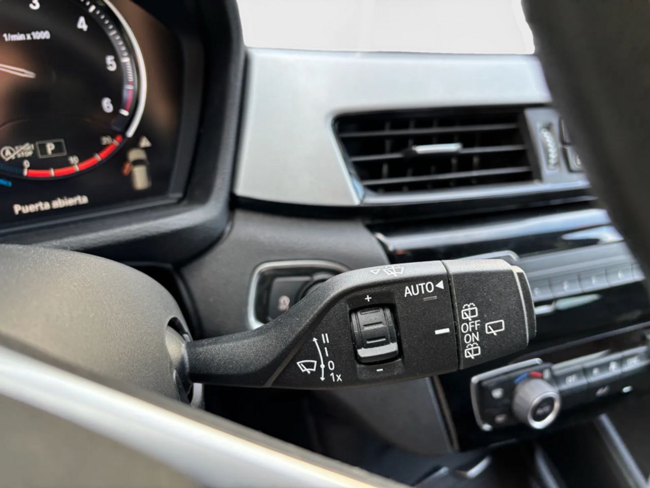 BMW X1 sDrive16d - foto 14