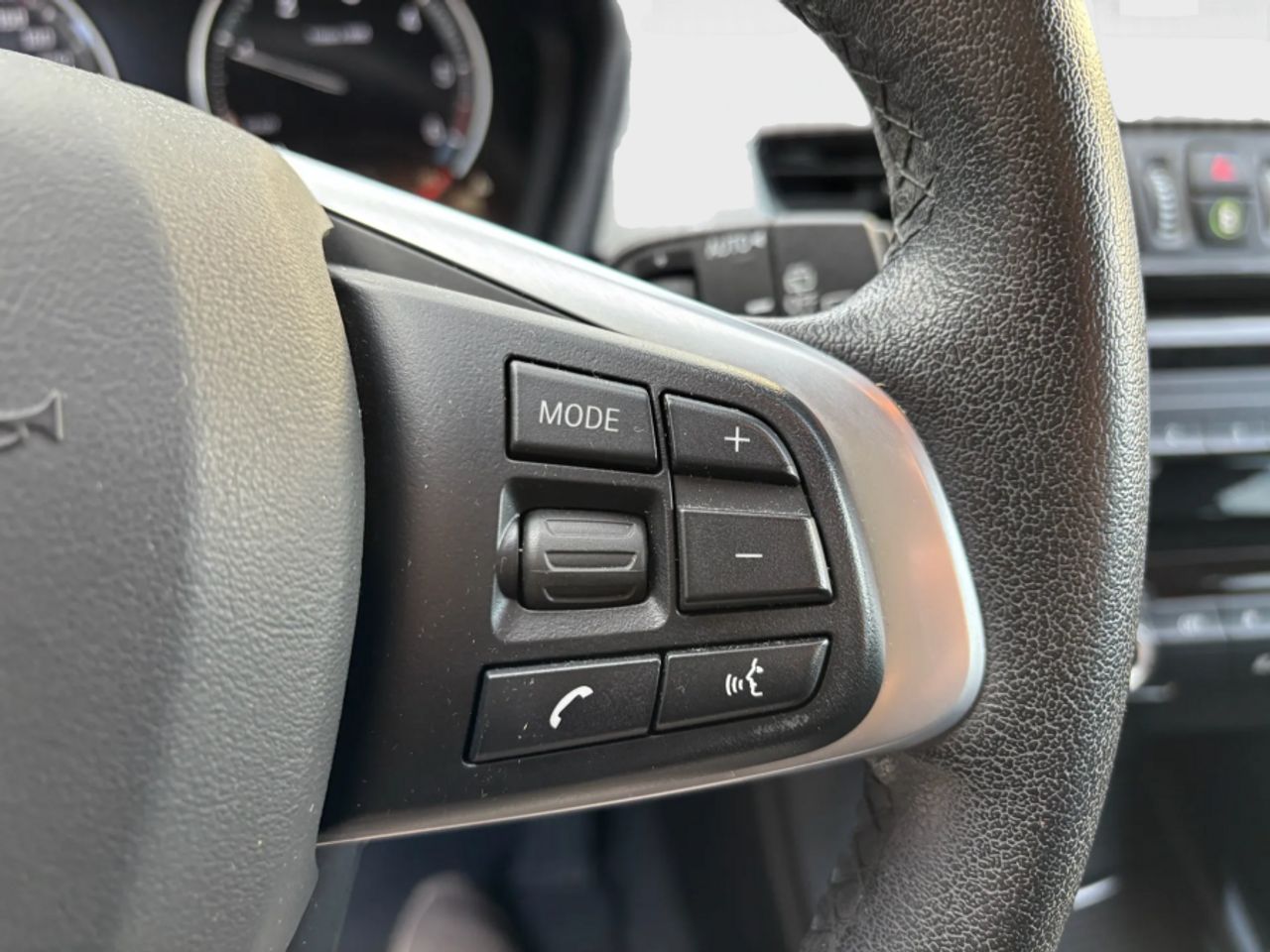 BMW X1 sDrive16d - foto 16