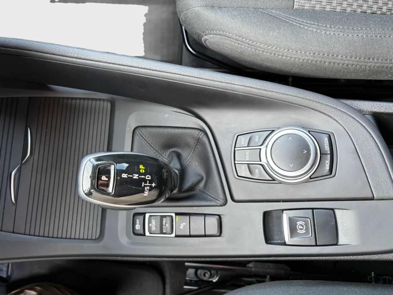 BMW X1 sDrive16d - foto 31