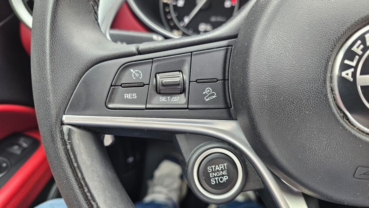 Alfa Romeo Stelvio 2.2 Diesel 154kW 210CV Executive Q4 - foto 23