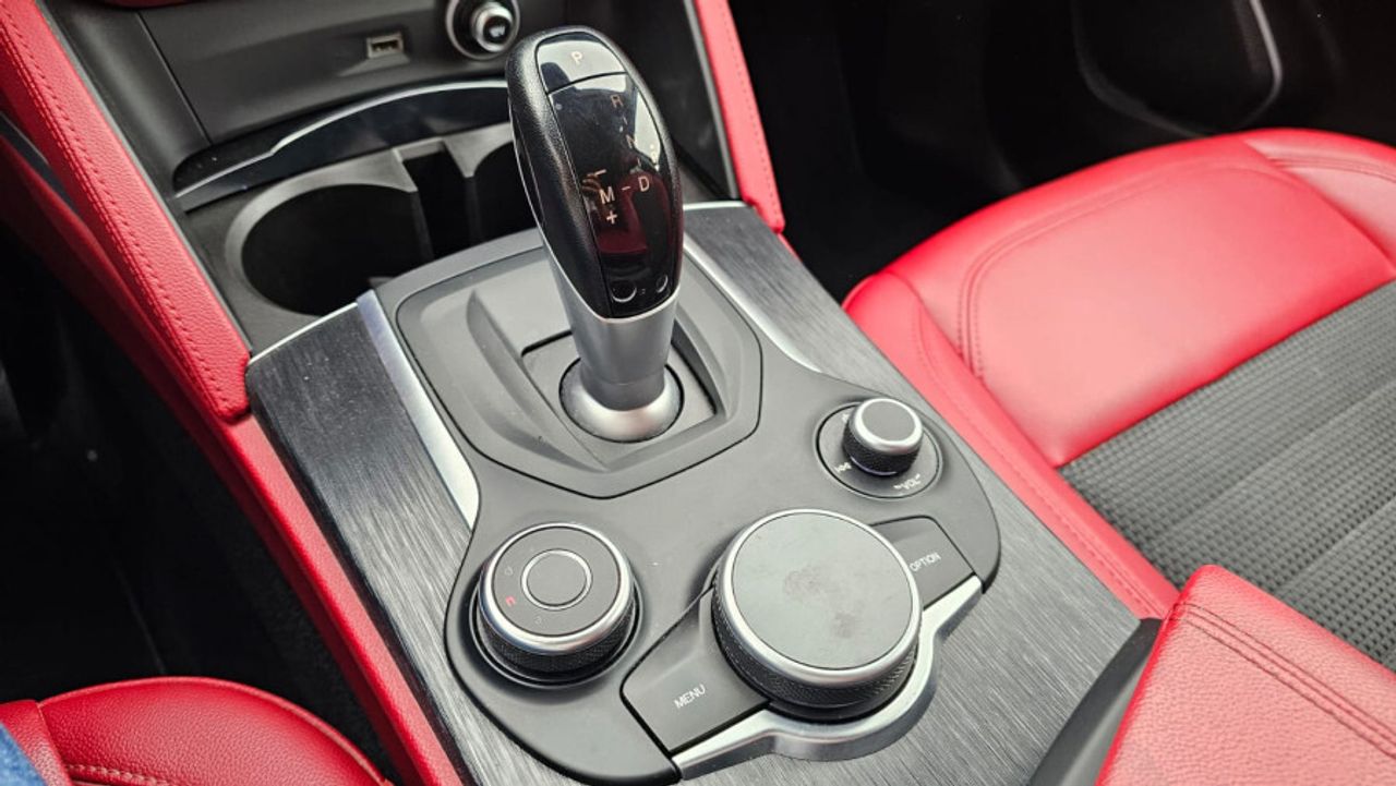 Alfa Romeo Stelvio 2.2 Diesel 154kW 210CV Executive Q4 - foto 15